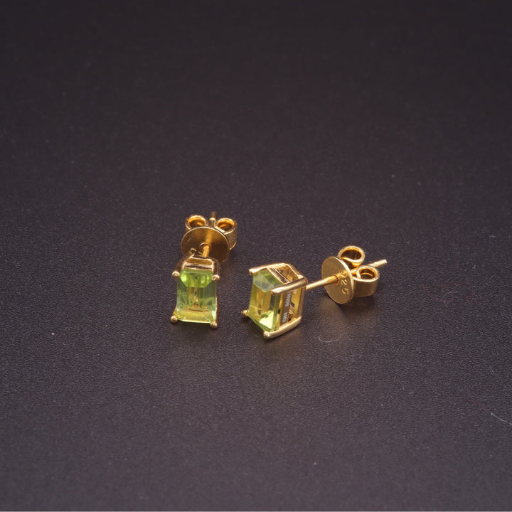 Princess Peridot Earring