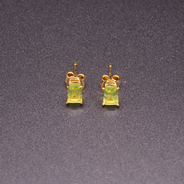 Princess Peridot Earring